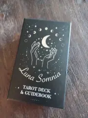 LUNA SOMNIA TAROT DECK & GUIDEBOOK EXCELLENT CONDITION