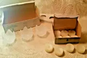 PartyLite P0290 Frosted Lotus Blossom Glass tealight Candle Holders, Set of 3