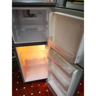 *老闆不務正YA* 親自送 到府維修/漂亮中古小冰箱 日立 140公升 雙門冰箱， 寬46深52高117