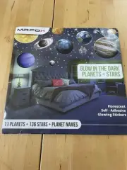 Glow in The Dark Planets, Bright Solar System Wall Stars + 11 Planets