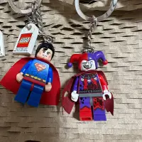 在飛比找蝦皮購物優惠-樂高LEGO超級英雄蝙蝠俠超人鑰匙圈