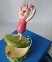 ********** DISNEY PIGLET STAND-ALONE BOX - " 7cm " **********