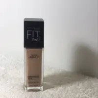 在飛比找蝦皮購物優惠-FIT ME 粉底液 MAYBELLINE