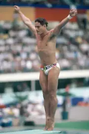Greg Louganis of the USA enroute to winning the gold medal in the - Old Photo