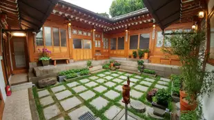 素宣齋韓屋旅館Sohyeondang Hanok Guesthouse