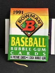 LOOK 4 Jeff Bagwell Chipper Jones, Ivan Rodriguez RC's 1991 BOWMAN PACK 14 Cards