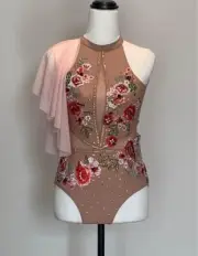 Women dance costume Adults Xs, Brand new with tag