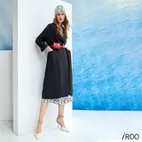 在飛比找momo購物網優惠-【iROO】經典素色長版西裝外套
