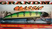 4 1/2" Grandma Lure Classic Crankbait Walleye Bass Natural Perch G4-02