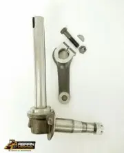 STEERING KNUCKLE/SPINDLE REPAIR KIT RH FOR MAHINDRA TRACTOR 007601806C91