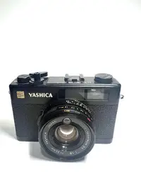 在飛比找Yahoo!奇摩拍賣優惠-Yashica 底片相機 黑機