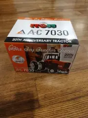 Ertl Britains Toy Tractor Times Big 70s Power 1/16 Allis Chalmers 7030 NIB