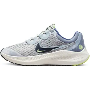 NIKE WMNS NIKE ZOOM WINFLO 8 SHIELD 女鞋 休閒 運動 慢跑 DO2342144