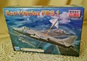 SEA HARRIER FRS.1 MODEL MINICRAFT 2012 14647 HERMES INVINCIBLE FALKLANDS 1982.