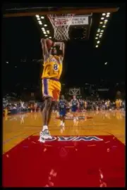 Guard Kobe Bryant Los Angeles Lakers goes up for two the Dallas Ma- Old Photo
