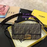 在飛比找蝦皮購物優惠-二手精品FENDI 芬迪 老花法棍 Baguette 肩背包