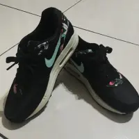 在飛比找蝦皮購物優惠-nike air max湖水綠