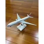 磚櫃 代客銷售 CHINA AIRLINES 1 :200 B-18051