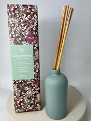 Waxflower Reed Diffuser 200mL Fuchsia Heath & Kunzea Pastel Pines WFDIF200FUC