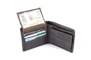 Ocean & Earth Formula 1 Men's Black Leather Bi-Fold Wallet