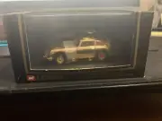 Corgi Aston Martin Special Edition-Gold