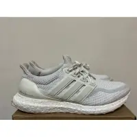 在飛比找蝦皮購物優惠-（售出） Adidas Ultra Boost 2.0全白