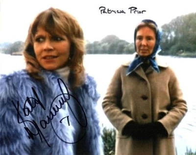 Doctor Who Autograph: PATRICIA PRIOR & KATY MANNING (Three Doctors) Signed Photo