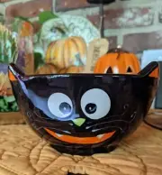 Maxcera Handcrafted Black Cat Bowls for Halloween Dips, Nuts or Candy 3"H x 6"W