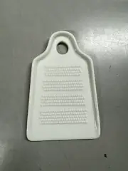 Williams Sonoma Quality White Ceramic Porcelain Wasabi Grater Zester - NEW