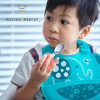 在飛比找momo購物網優惠-【MARCUS&MARCUS】大口吃飯學習餐具組(造型圍兜+
