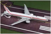 1:400 JC Wings Garuda INDONESIA BOEING 777-300ER Plane Flap Down Diecast Model