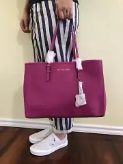 New Michael Kors Jet Set Travel Satchel Fuchsia Saffiano Large EW Tote