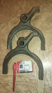 New genuine Shift Fork 3385620M4 for tractor Claas Ares 836 Skl95Pol4