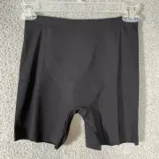 Spanx Women's Black Thinstincts Girl Shorts Shapewear Size L
