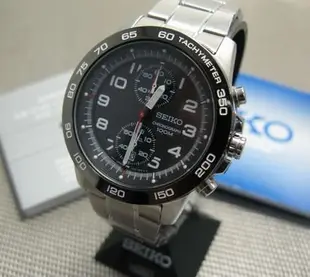 SEIKO精工超霸三眼計時 真空製程電鍍黑錶框 黑紅熱血配色 高質感男仕石英腕錶型號：SNN193P1