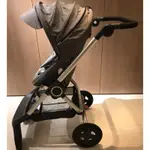 媽咪夢幻推車STOKKE SCOOT！座椅三段調節，可平躺，朝內外雙面向，附蚊帳及雨罩，超穩輪胎，外型時尚，實用外觀兼具