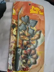 Kitchen King Inc. VINTAGE Patty Shell Set / Rosette Maker No. 110