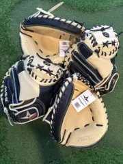 All Star Pro Elite 33.5" Baseball Catcher's Mitt: CM3000SBT RHT
