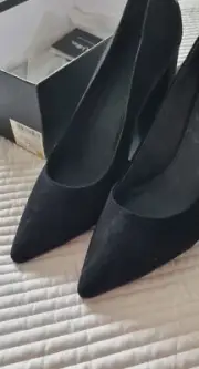 Wittner Size 42 Black Suede Heels with Coloured Deco on Heels.
