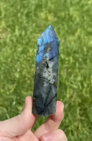 Natural Labradorite Point Obelisk Generator