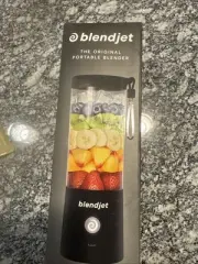 BlendJet 2 16oz Portable Cordless Rechargeable Blender (Factory Sealed)