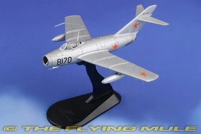 Hobby Master 1:72 MiG-15 Fagot Soviet Air Force Black 8170