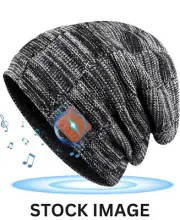 HIGHEVER Bluetooth Beanie, Gray Ear phone Hat. Brand New
