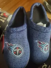 Tennessee Titans -NFL FOCO Slippers - Small, Large Or XL Available - NWT