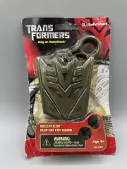Transformers 2007 Radio Shack Autobots Clip On Portable FM Radio W Earbuds T 13