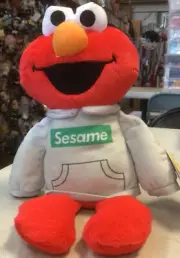 Elmo Sesame Street Stuffed Plush SDCC 2023 Exclusive New