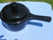 1 qt. Extrema Traditions Ceramic Saucepan with matching lid, New open box