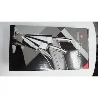 在飛比找蝦皮購物優惠-MONCROSS 瑞士百年品牌 一體成型不鏽鋼刀具組(3刀1