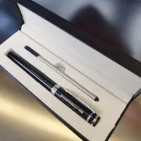在飛比找蝦皮購物優惠-Porsche保時捷黑色禮盒 金屬外殼簽字筆 寶珠筆 便攜式