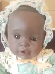 VTG Edwin Knowles Porcelain Doll “Danielle” Yolanda’s Picture Perfect Babies ‘91